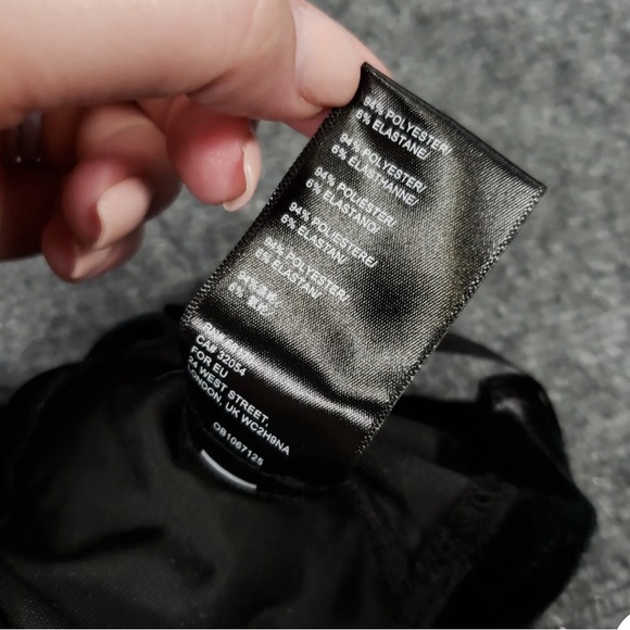 Urban Outfitters Black Crop Top With Pearl Like Trim - Picture 4 of 6